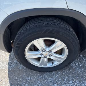2020 Chevrolet TRAX LS — миниатюра 19