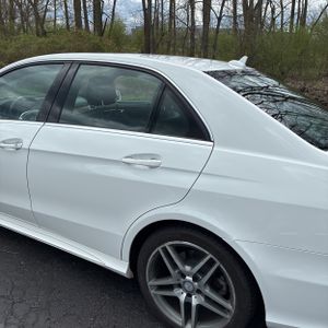 MERCEDES-BENZ E-CLASS - 6