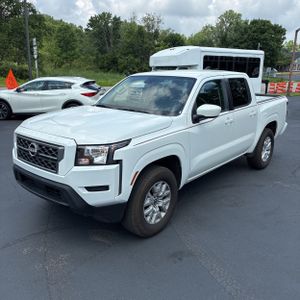 2022 Nissan FRONTIER SV — фото 1