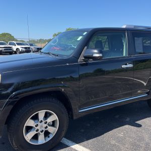 صورة 2 لـ 2010 Toyota 4RUNNER SR5