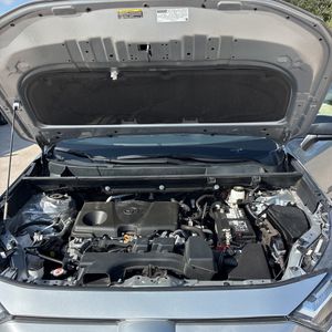صورة مصغرة 44 لـ 2025 Toyota RAV4 LE