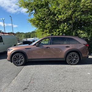 2025 Mazda CX-70 PLUG-IN HYBRID PREMIUM — фото 3