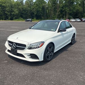 صورة 1 لـ 2021 Mercedes-BENZ C-CLASS