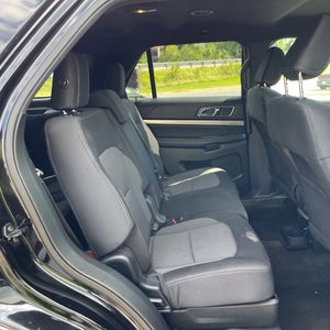 صورة مصغرة 35 لـ 2018 FORD EXPLORER XLT