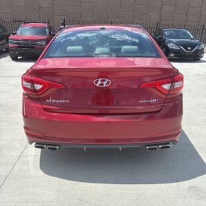 HYUNDAI SONATA SPORT 2.0T - 7