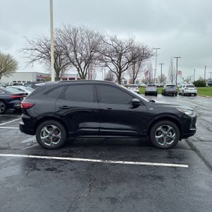 FORD ESCAPE ST-LINE - 10