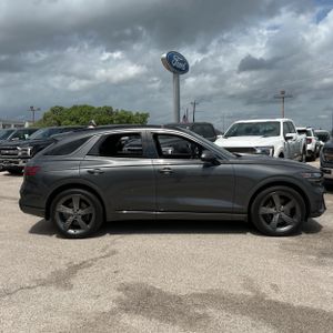 GENESIS GV70 2.5T STANDARD - 10