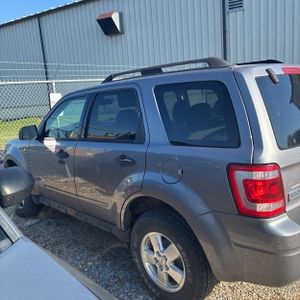 FORD ESCAPE XLT - 4