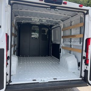 2025 RAM PROMASTER 2500 TRADESMAN — миниатюра 39