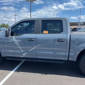 FORD F-150 XL - 4
