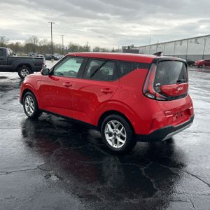 KIA SOUL LX - 5