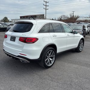 MERCEDES-BENZ GLC - 8