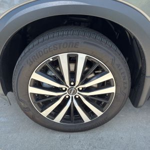 2025 Nissan PATHFINDER PLATINUM — миниатюра 17