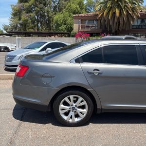 FORD TAURUS SEL - 9