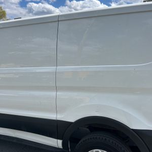FORD TRANSIT 250 - 6