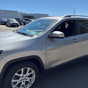 صورة 2 لـ 2016 JEEP CHEROKEE LATITUDE