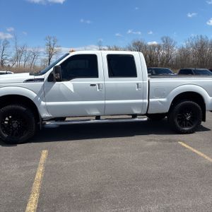FORD F-250 SUPER DUTY LARIAT - 4
