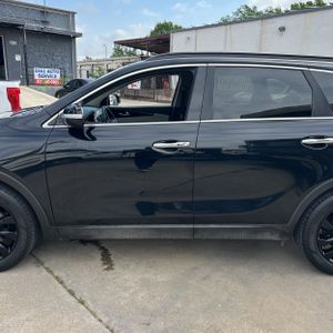 KIA SORENTO S V6 - 4