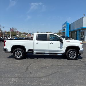 CHEVROLET SILVERADO 2500HD LT - 10