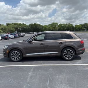 AUDI Q7 3.0T PREMIUM - 3