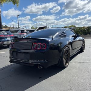 FORD MUSTANG GT PREMIUM - 8