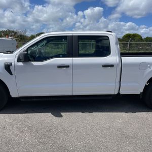 FORD F-150 XL - 4