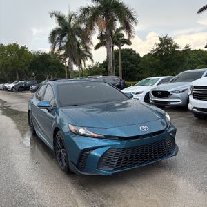 2025 Toyota CAMRY SE thumbnail 12
