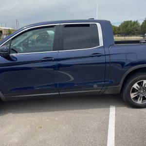 Honda Ridgeline RTL-T - 4