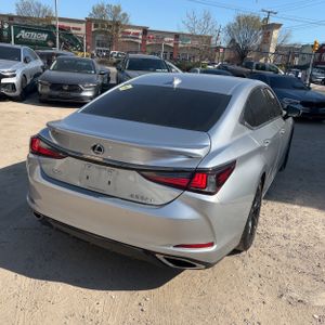 LEXUS ES 350 F SPORT HANDLING - 8