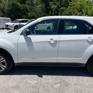 CHEVROLET EQUINOX LS - 4