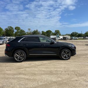 AUDI Q8 PREMIUM PLUS 55 TFSI QUATTRO - 10