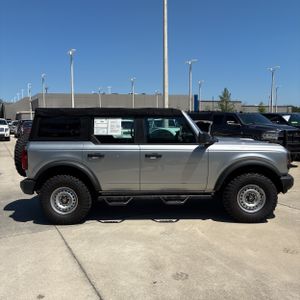 FORD BRONCO BASE - 10