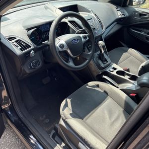 2014 FORD ESCAPE S 照片 62