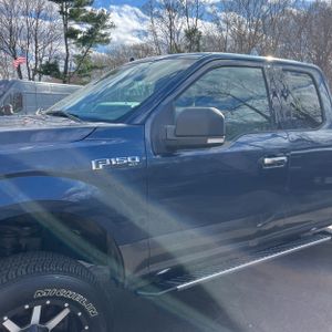 FORD F-150 XLT - 2