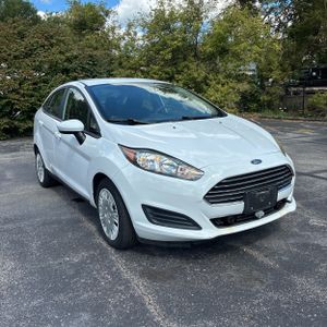 2015 FORD FIESTA S — фото 12