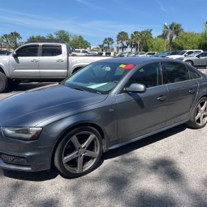 AUDI A4 2.0T PREMIUM - 2