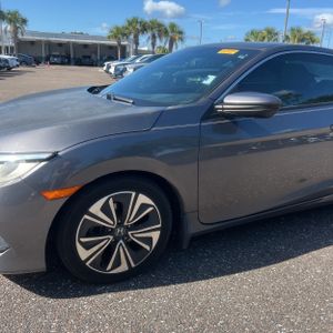 2016 Honda CIVIC EX-T — фото 2
