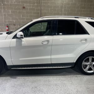MERCEDES-BENZ GLE - 4