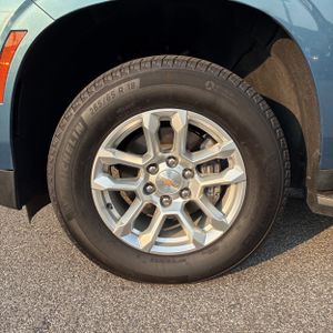 صورة 17 لـ 2025 Chevrolet TAHOE LT