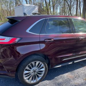 FORD EDGE TITANIUM - 9