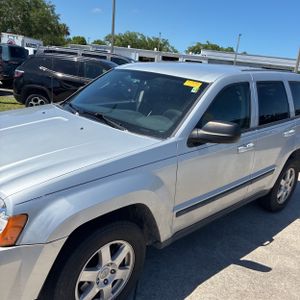 JEEP GRAND CHEROKEE LAREDO - 2