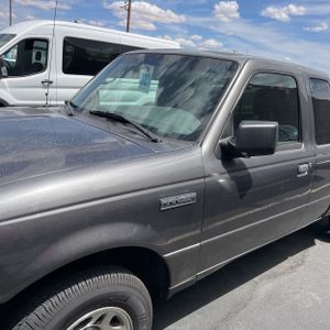 FORD RANGER XLT - 2