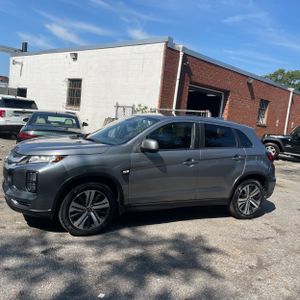 صورة 3 لـ 2022 Mitsubishi OUTLANDER SPORT ES