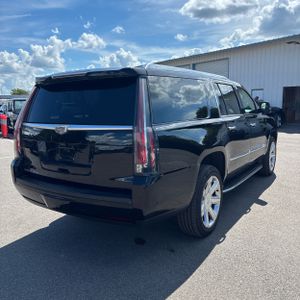 2019 Cadillac ESCALADE ESV LUXURY — фото 8