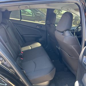 2022 Toyota PRIUS LE — фото 35