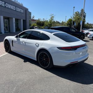 PORSCHE PANAMERA 4S - 5