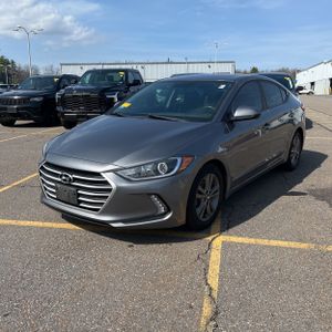 HYUNDAI ELANTRA VALUE EDITION - 1
