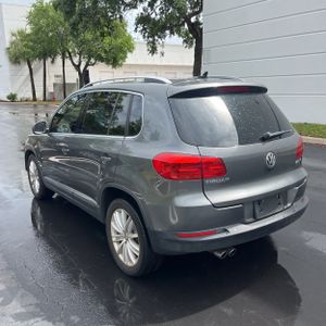 VOLKSWAGEN TIGUAN S - 5