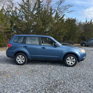 SUBARU FORESTER X - 10