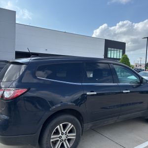 CHEVROLET TRAVERSE LT - 9